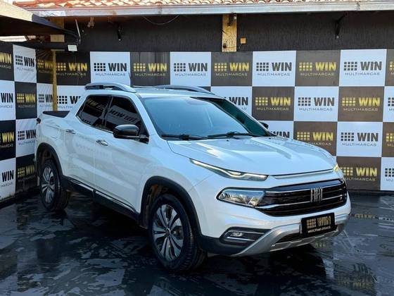 FIAT TORO 2.0 16V TURBO DIESEL VOLCANO 4WD AT9 FIAT TORO 2.0 16V TURBO DIESEL VOLCANO 4WD AT9
